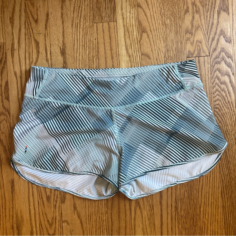 Smartwool Active Run Shorts Womens M Lined Running Athletic Merino Wool